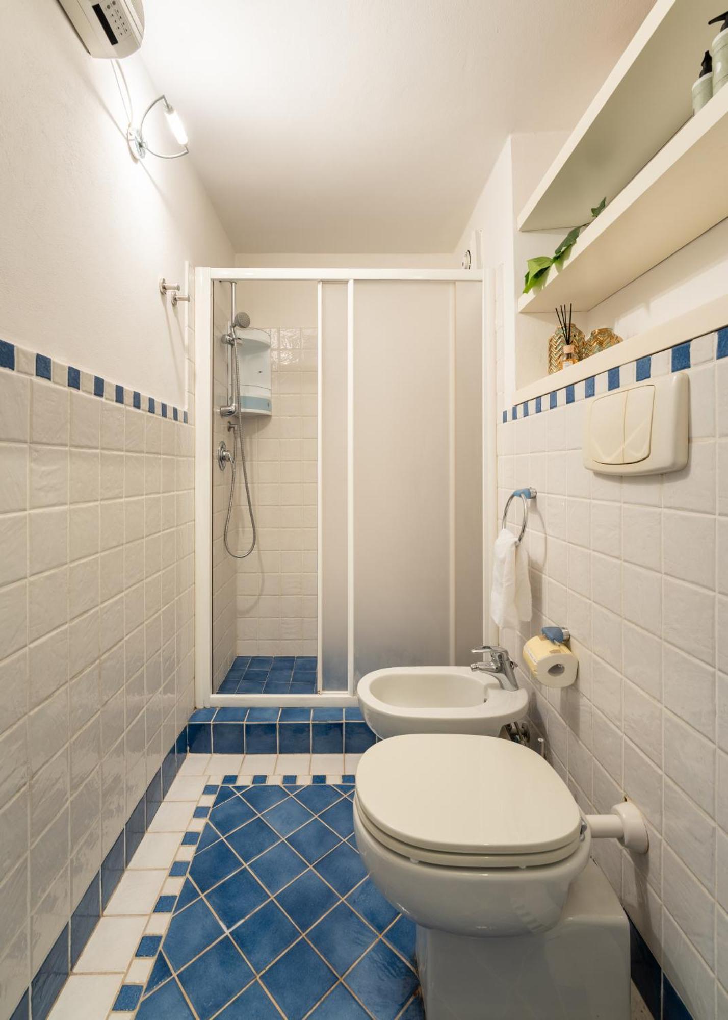 Via Cimabue 8B - Florence Charming Apartments - Metropolitan Loft In Florence - 20 Minute Walk To City Center - Excellent Base For Exploring - Less Than 5 Minute Walk To The Supermarket - Amazing Bakery On The Corner Eksteriør billede