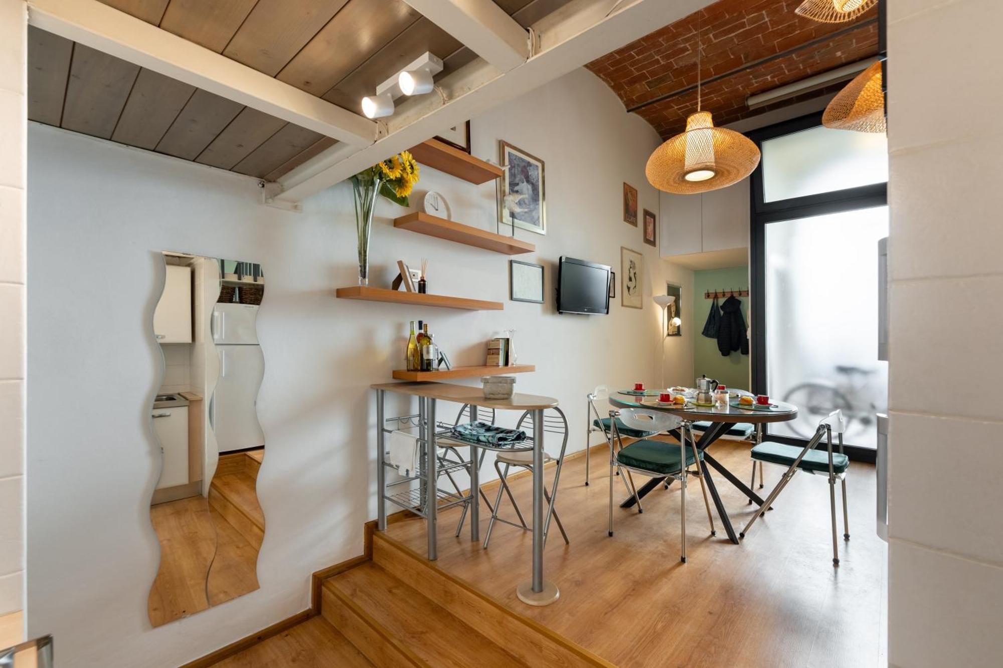 Via Cimabue 8B - Florence Charming Apartments - Metropolitan Loft In Florence - 20 Minute Walk To City Center - Excellent Base For Exploring - Less Than 5 Minute Walk To The Supermarket - Amazing Bakery On The Corner Eksteriør billede