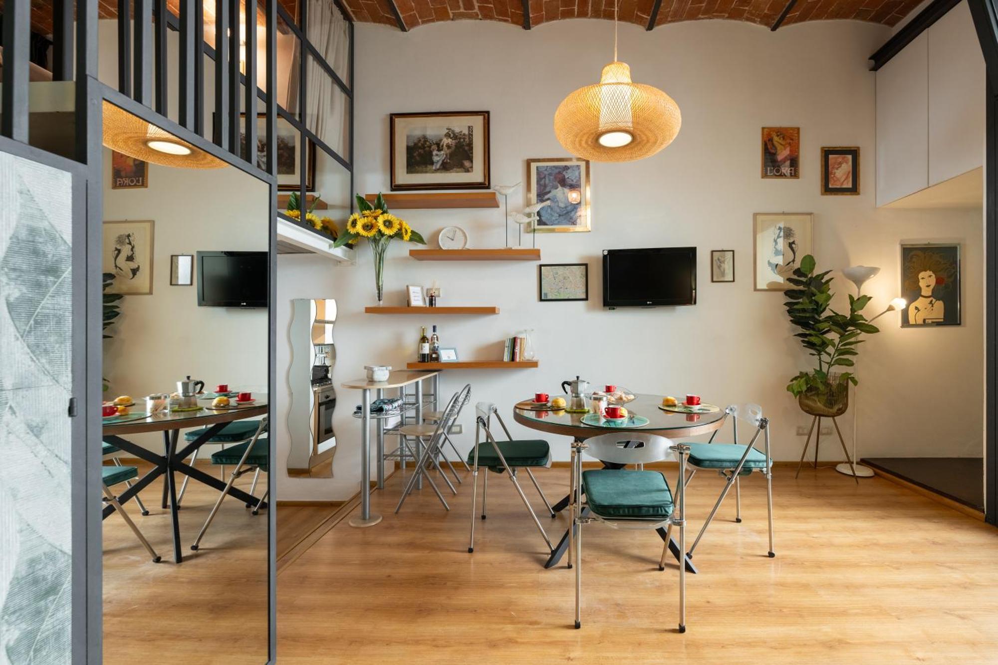 Via Cimabue 8B - Florence Charming Apartments - Metropolitan Loft In Florence - 20 Minute Walk To City Center - Excellent Base For Exploring - Less Than 5 Minute Walk To The Supermarket - Amazing Bakery On The Corner Eksteriør billede