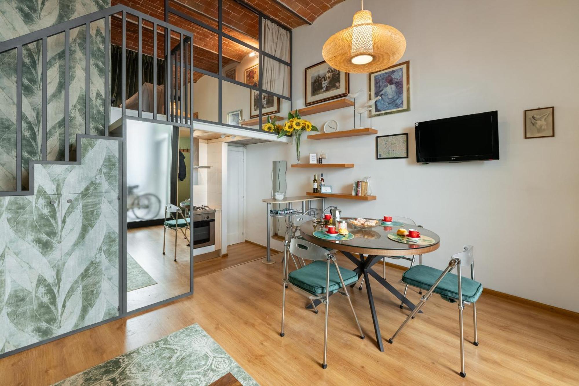 Via Cimabue 8B - Florence Charming Apartments - Metropolitan Loft In Florence - 20 Minute Walk To City Center - Excellent Base For Exploring - Less Than 5 Minute Walk To The Supermarket - Amazing Bakery On The Corner Eksteriør billede